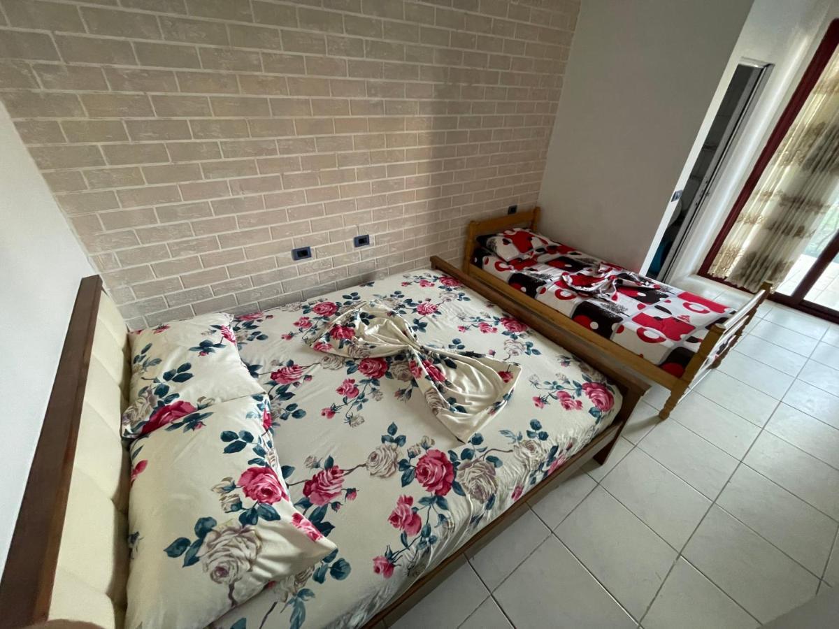 Villa Duka Vlorë Esterno foto